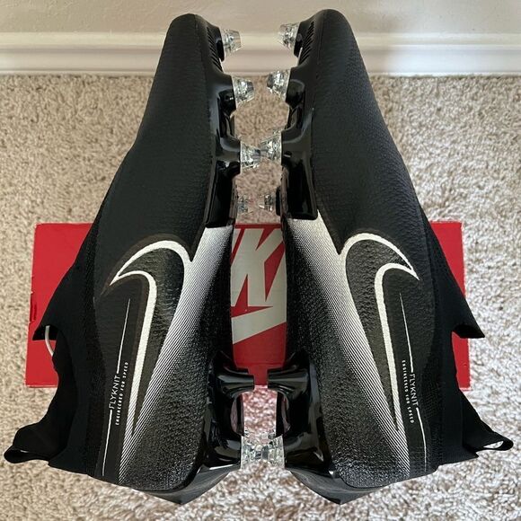 Nike Vapor Edge 360 Elite Flyknit Cleats Black White Detach - Picture 6 of 10
